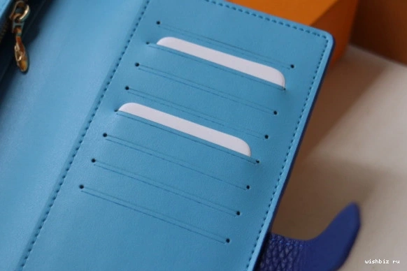 WIS VERTICAL WALLET LOUIS VUITTON 0805